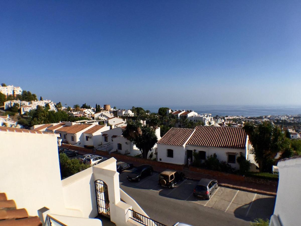 Apartment With Panoramic Views, San Juan De Capistrano, Nerja Eksteriør billede